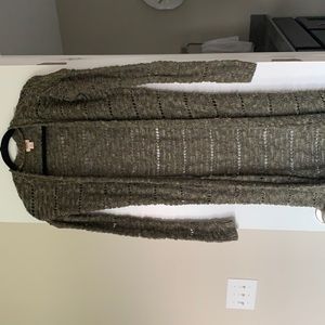 Army green mossimo knitted duster